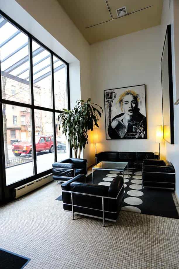 Tompkins Square Plaza 190 East 7 Street #101, Manhattan, NY 10009 5