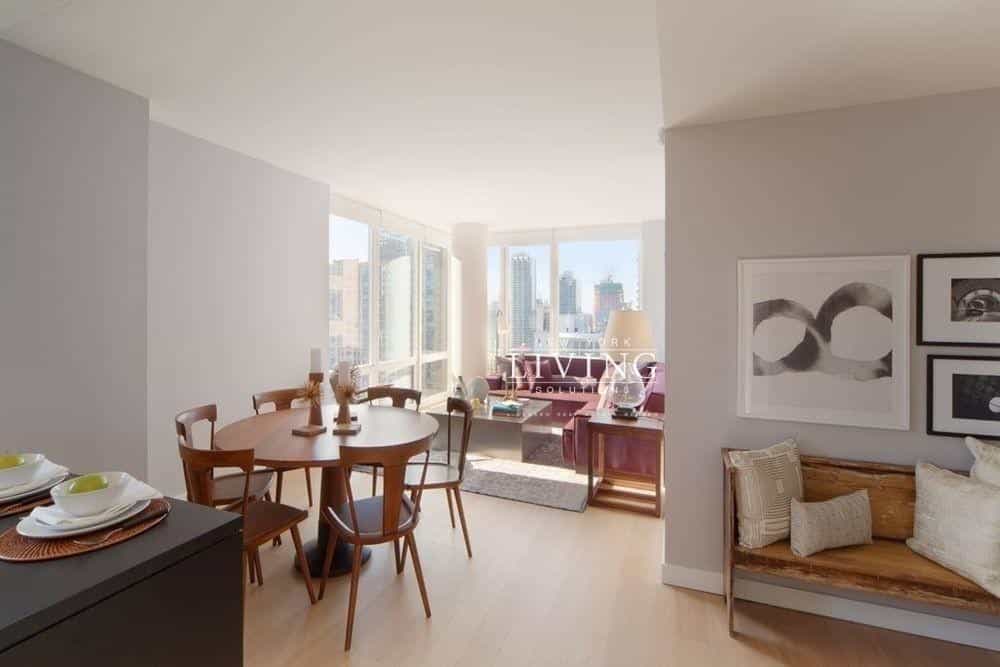 Gotham West 550 West 45 Street #2302, Manhattan, NY 10036 2