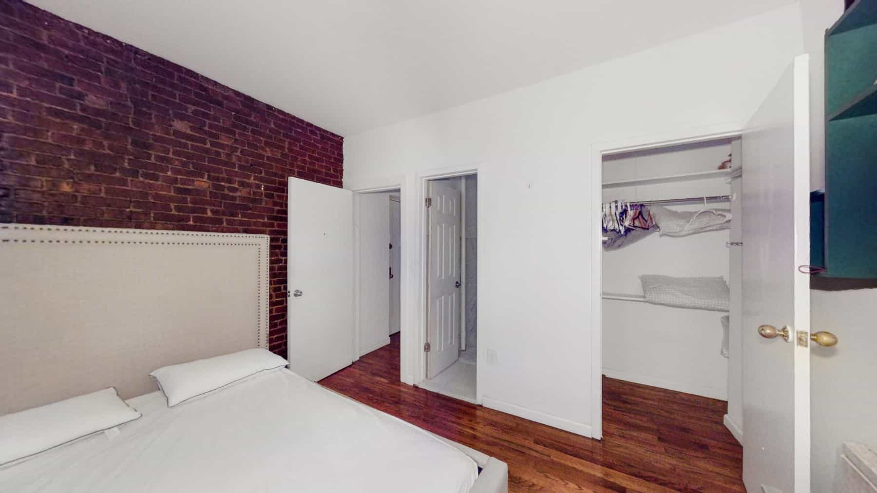 739 9 Avenue #12, Manhattan, NY 10019 5