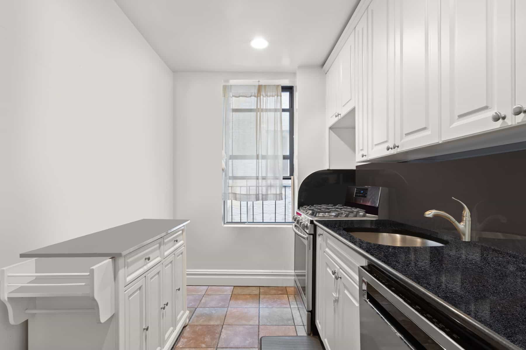 750 Riverside Drive #4E, Manhattan, NY 10031 3