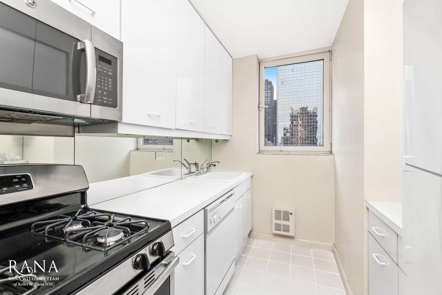 255 East 49 Street #10E, Manhattan, NY 10022 3