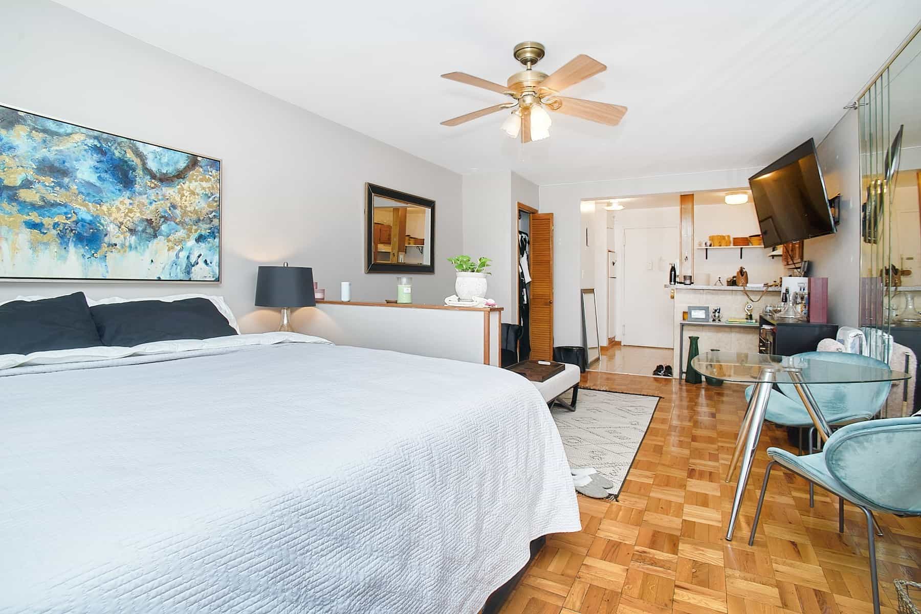 165 Christopher Street #1W, Manhattan, NY 10014 5