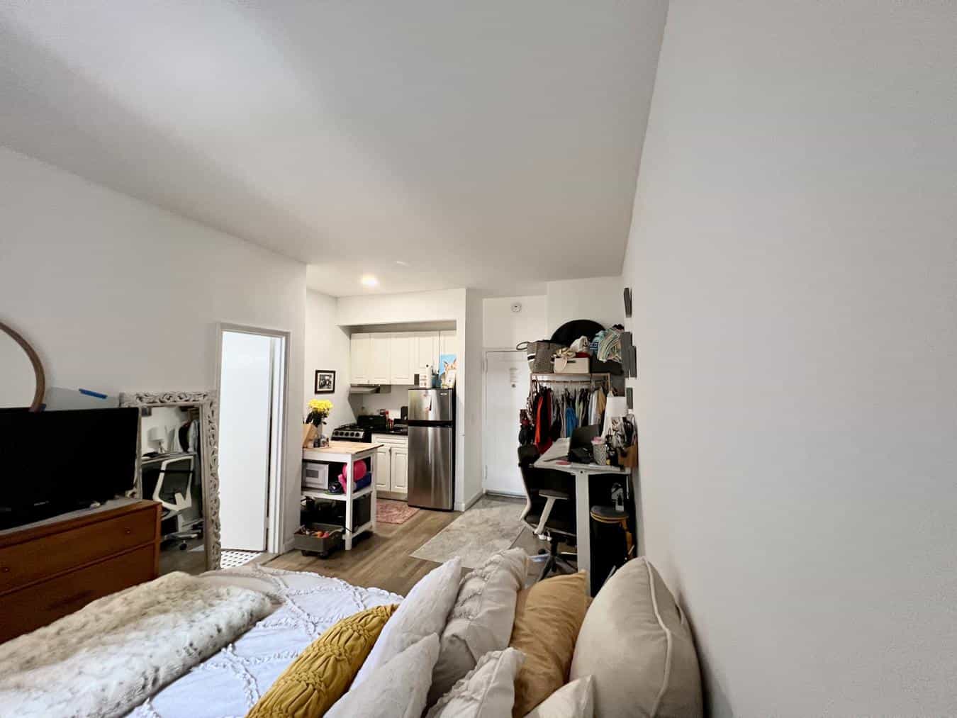 343 West 21 Street #2A, Manhattan, NY 10011 3