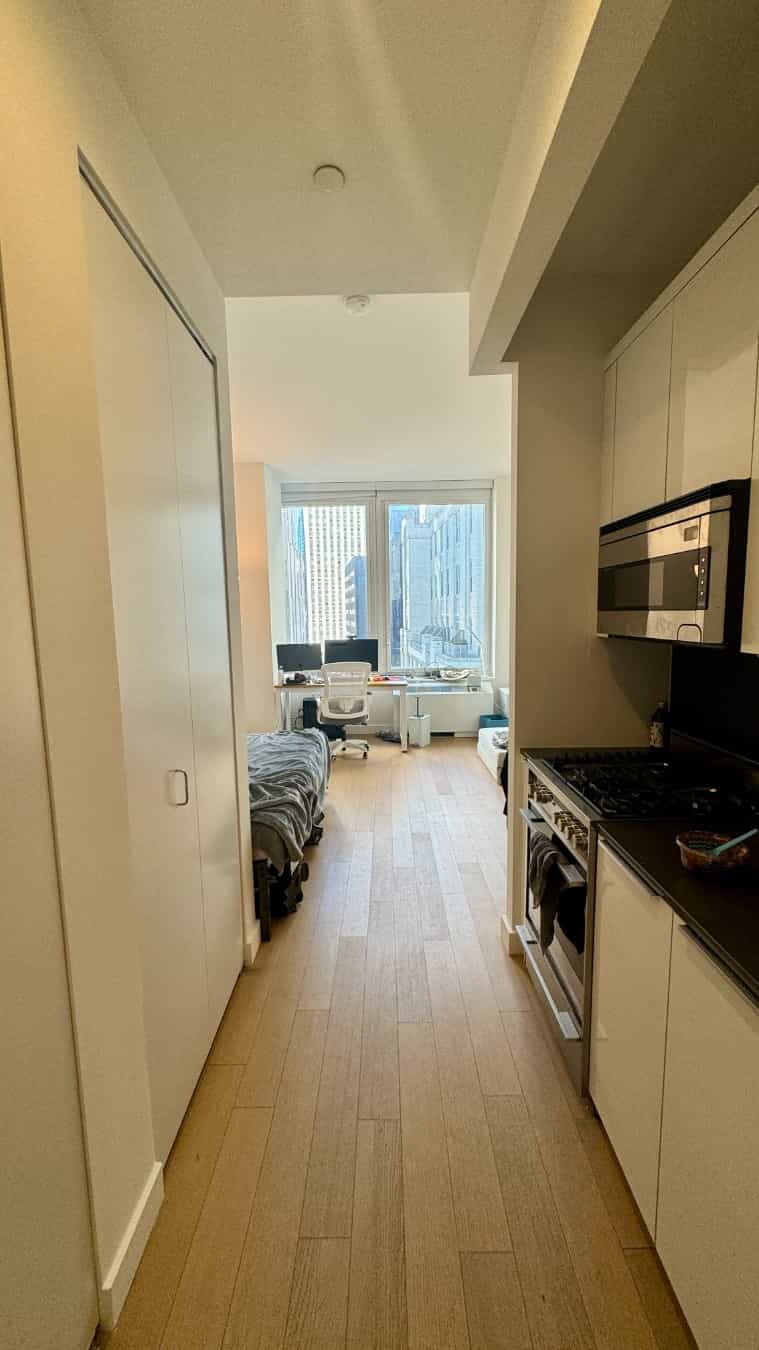 180 Water Street #2103, Manhattan, NY 10038 5