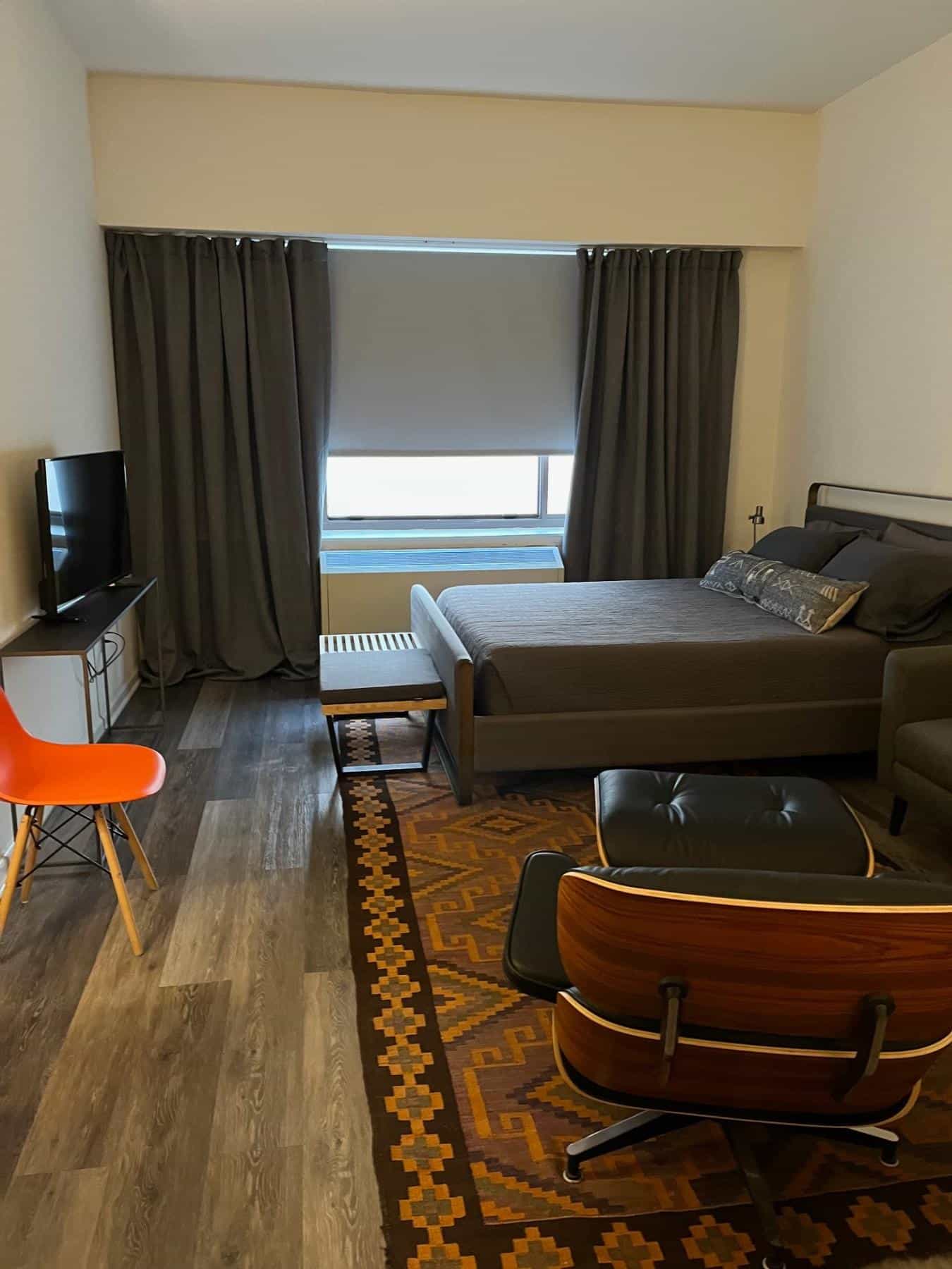 520 West 43 Street #1E, Manhattan, NY 10036 2