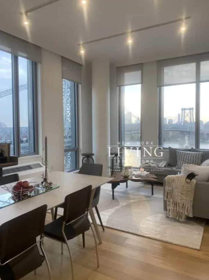 325 Kent Avenue #S701, Brooklyn, NY 11249 2