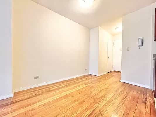 65 Park Terrace West #2A, Manhattan, NY 10034 2