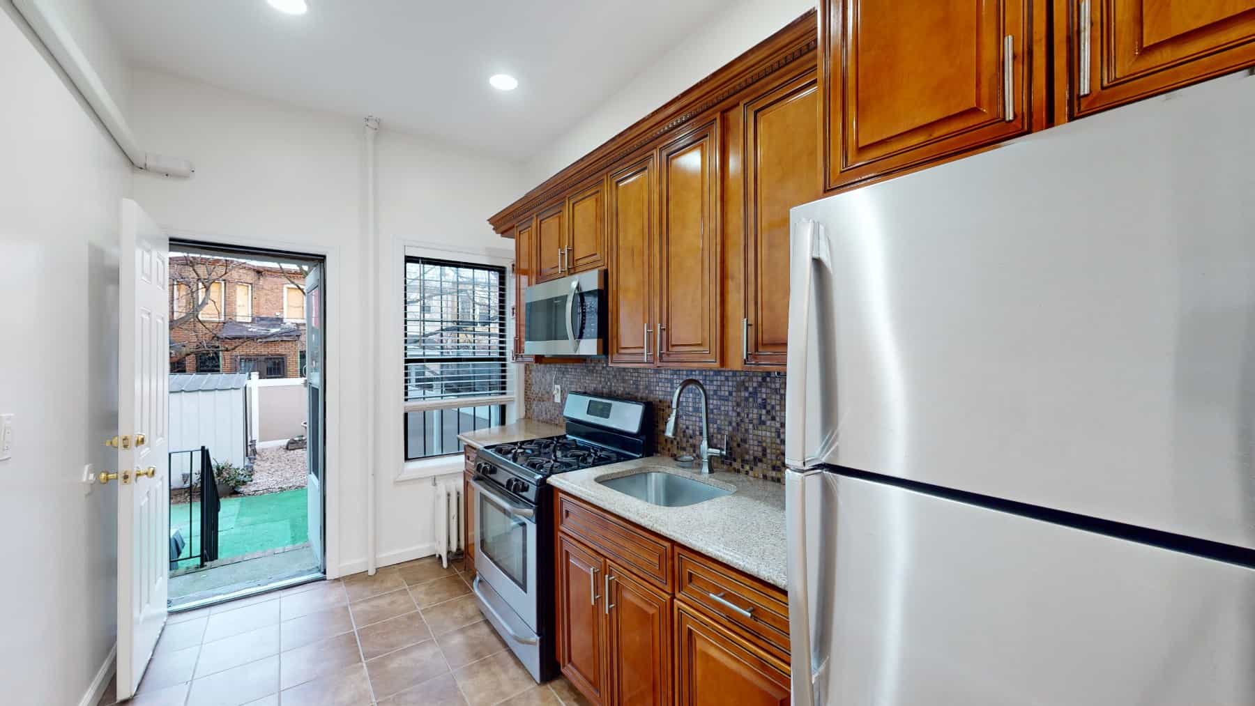 379 Bradford Street #1, Brooklyn, NY 11207 3