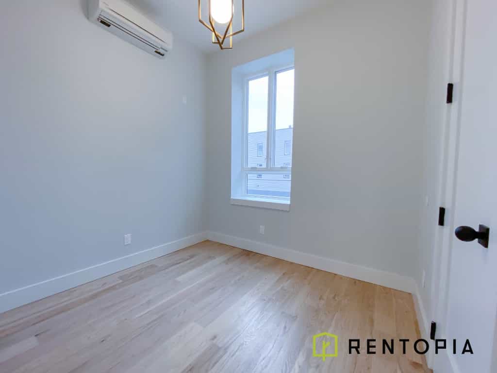 725 Metropolitan Avenue #2A, Brooklyn, NY 11211 2