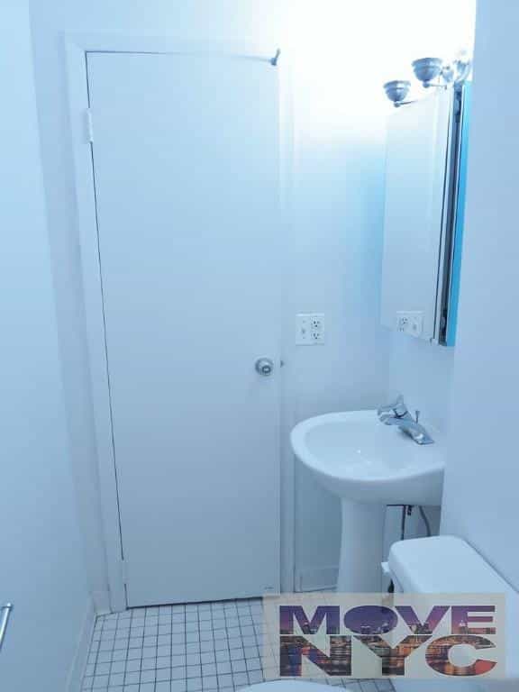 542 East 79 Street #2c, Manhattan, NY 10075 5