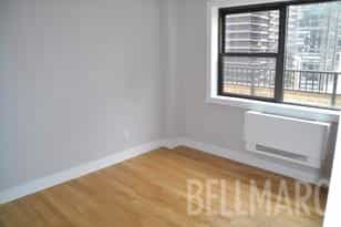 Embassy House 301 East 47 Street #20O, Manhattan, NY 10017 3