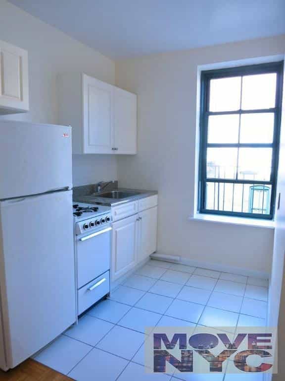 532 East 79 Street #5, Manhattan, NY 10075 2