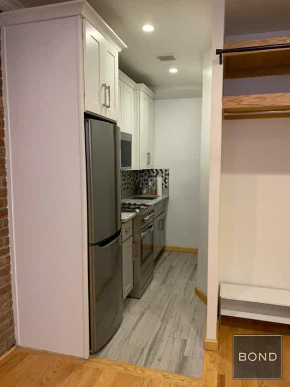 154 Orchard Street #4, Manhattan, NY 10002 3