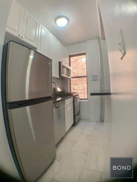 562 West 170 Street #3A, Manhattan, NY 10032 2