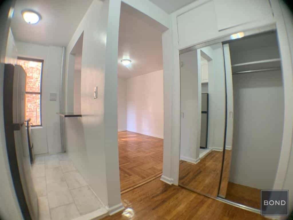 562 West 170 Street #3A, Manhattan, NY 10032 5