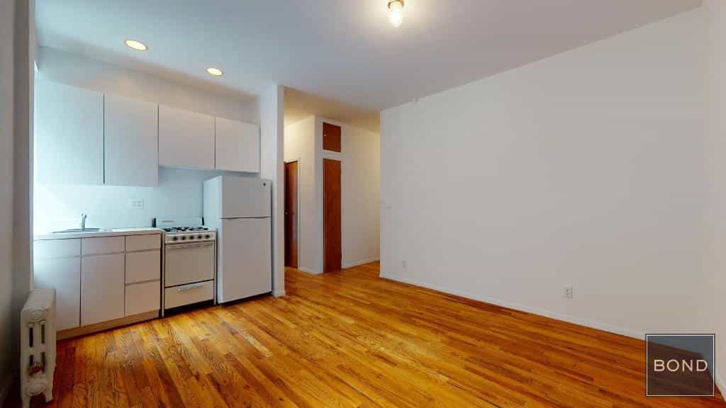 324 East 91 Street #5, Manhattan, NY 10128 2