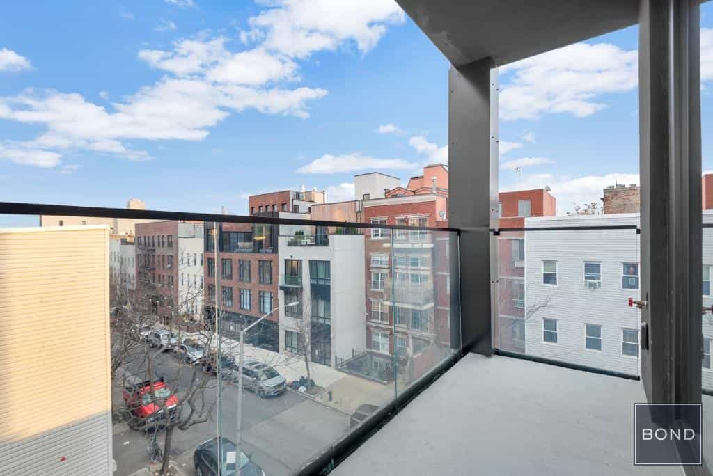 165 Huron Street #4A, Brooklyn, NY 11222 5