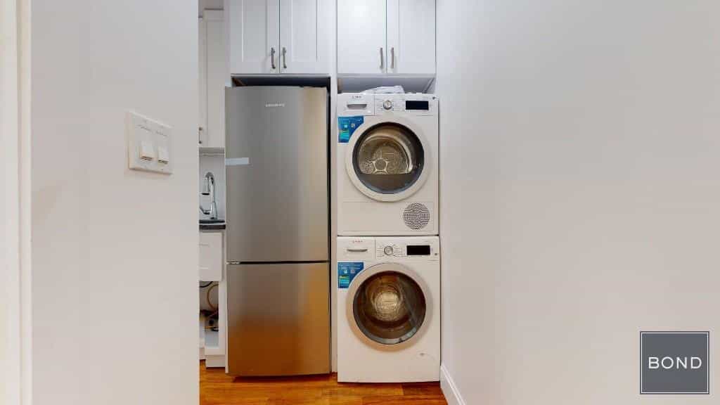 242 West 10 Street #31, Manhattan, NY 10014 3