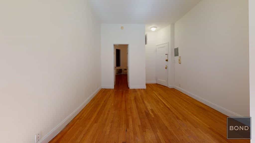 302 East 90 Street #2C, Manhattan, NY 10128 4