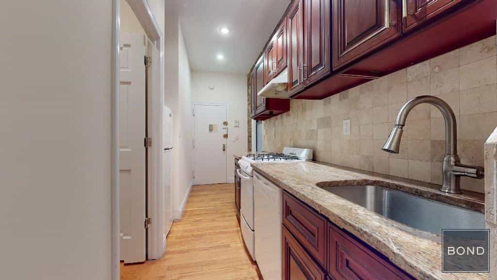 148 2 Avenue #2B, Manhattan, NY 10003 3