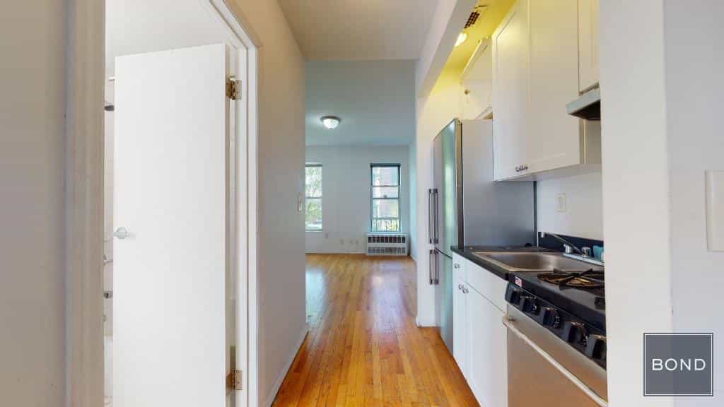 22 King Street #10, Manhattan, NY 10014 4