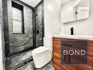 212 East 82 Street #7, Manhattan, NY 10028 2