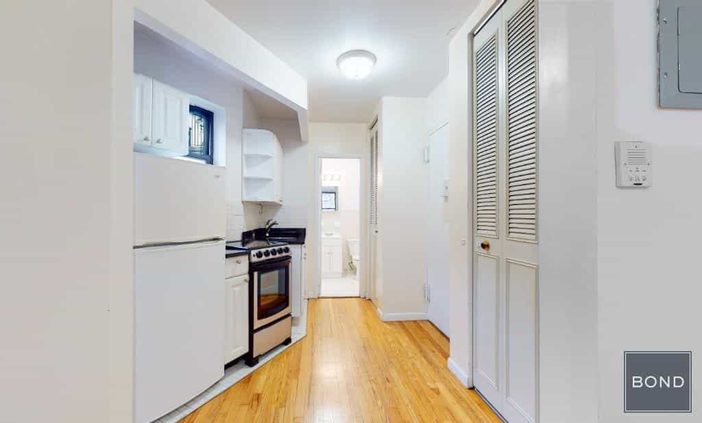 246 West 22 Street #15, Manhattan, NY 10011 3