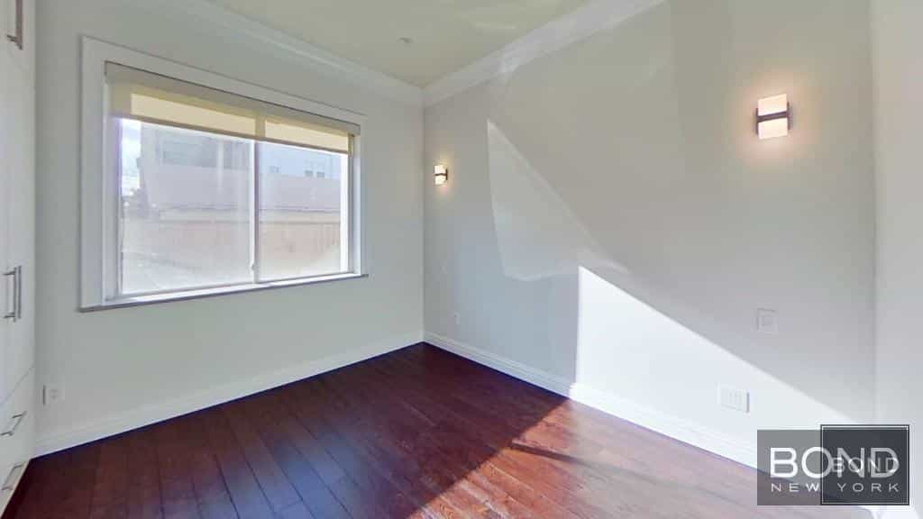 19-24 22 Drive #1B, Queens, NY 11105 5