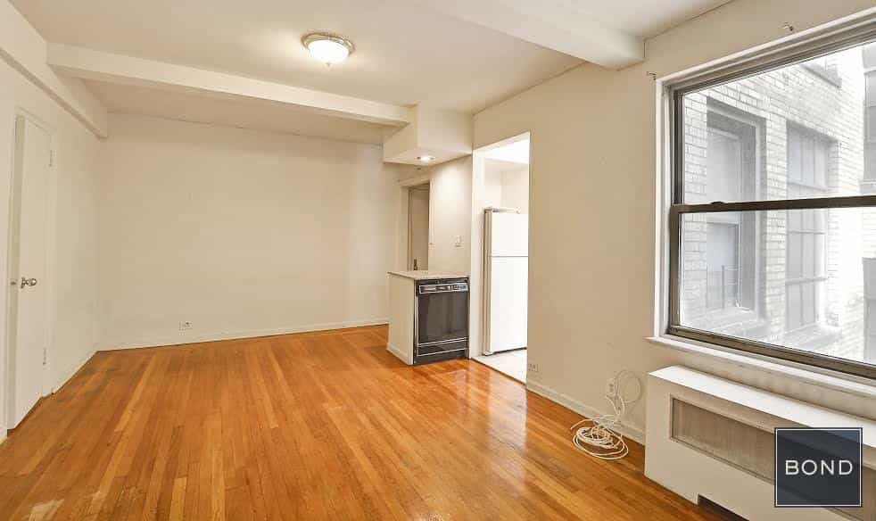 301 East 38 Street #4I, Manhattan, NY 10016 2