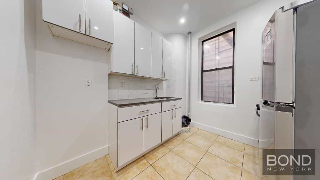 2485 Elm Place #3A, Bronx, NY 10458 2