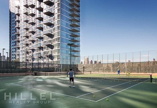 45-45 Center Boulevard #3311, Queens, NY 11101 10