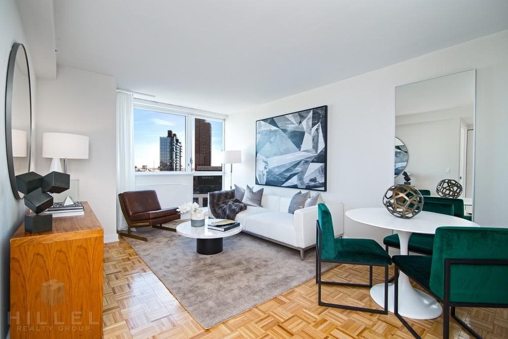 Linc LIC 43-10 Crescent Street #405, Queens, NY 11101 6