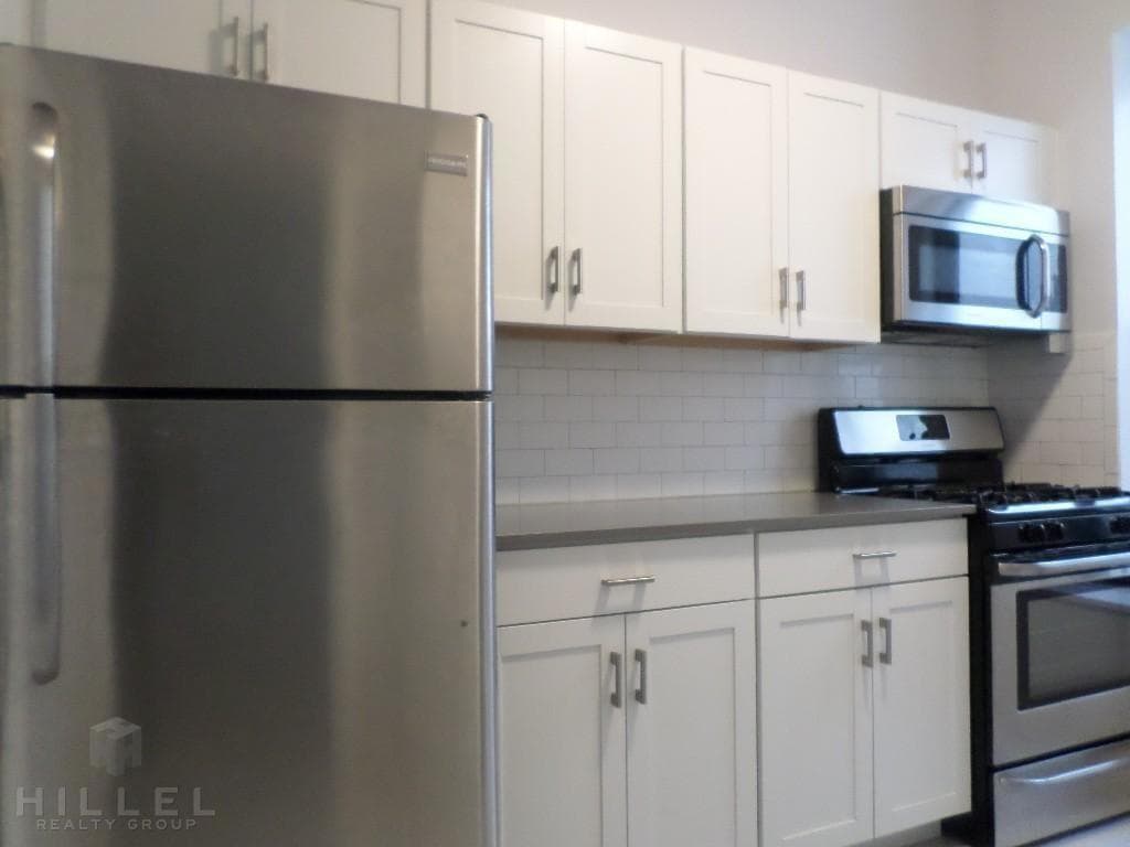 Eagle Lofts 43-22 Queens Street #231, Queens, NY 11101 3