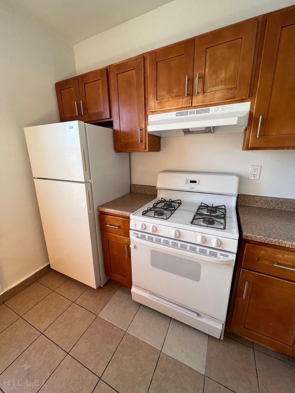 93-23 218 Street #6D, Queens, NY 11428 3