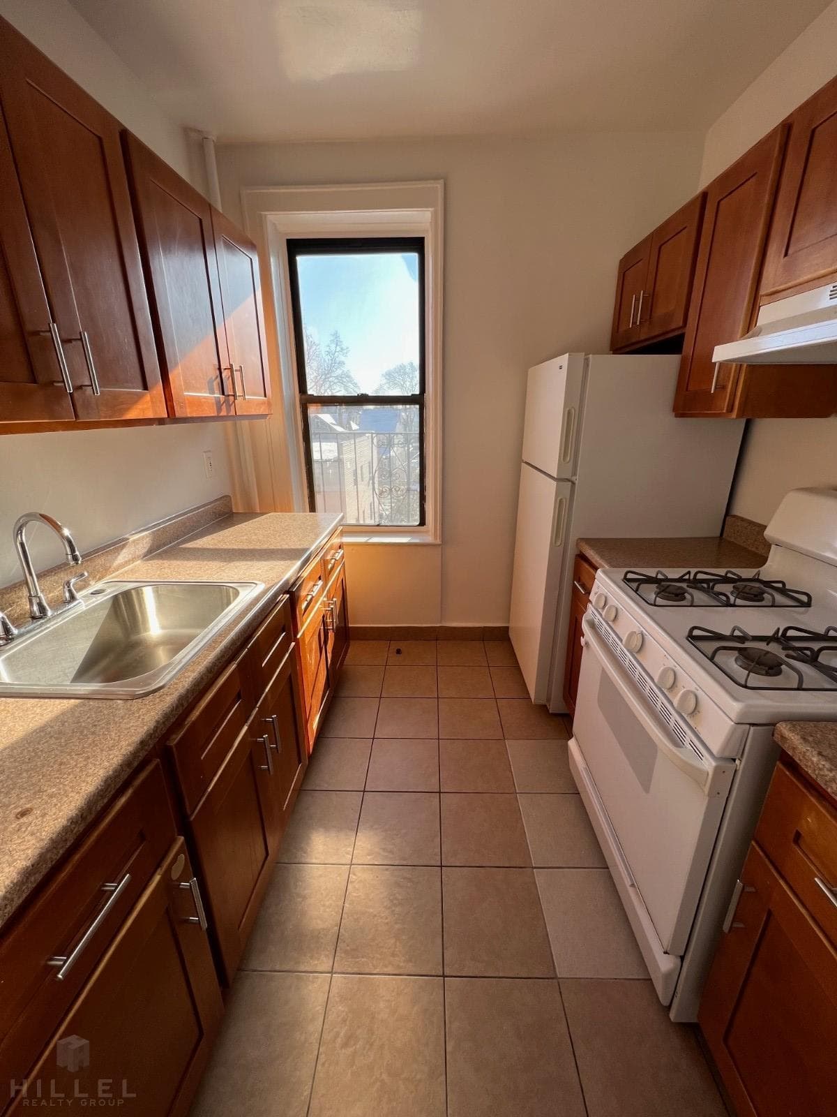 93-23 218 Street #6B, Queens, NY 11428 2