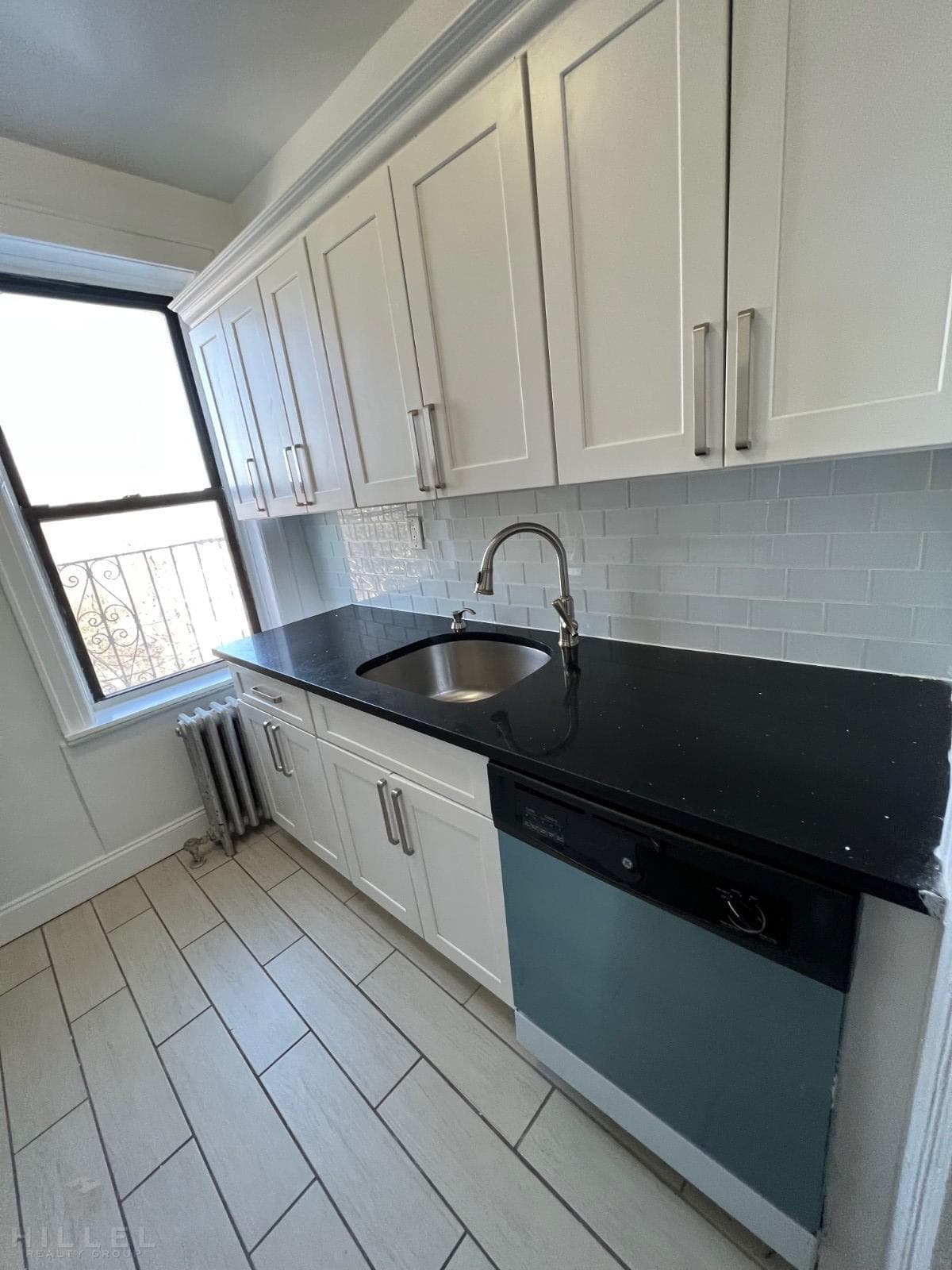 93-23 218 Street #5B, Queens, NY 11428 2