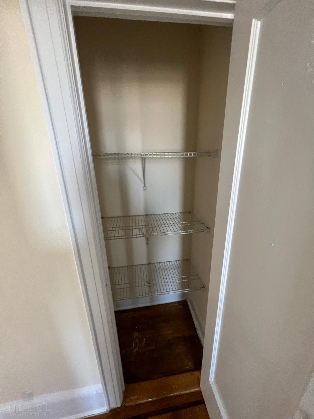 93-23 218 Street #5B, Queens, NY 11428 9