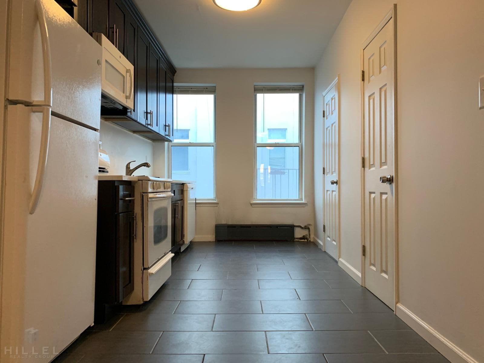 60-68 71 Avenue #2L, Queens, NY 11385 1