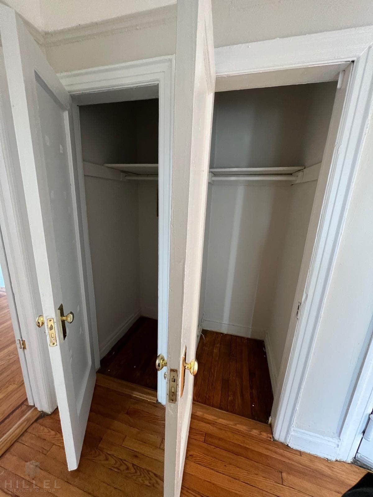 45-35 44 Street #H4, Queens, NY 11104 8