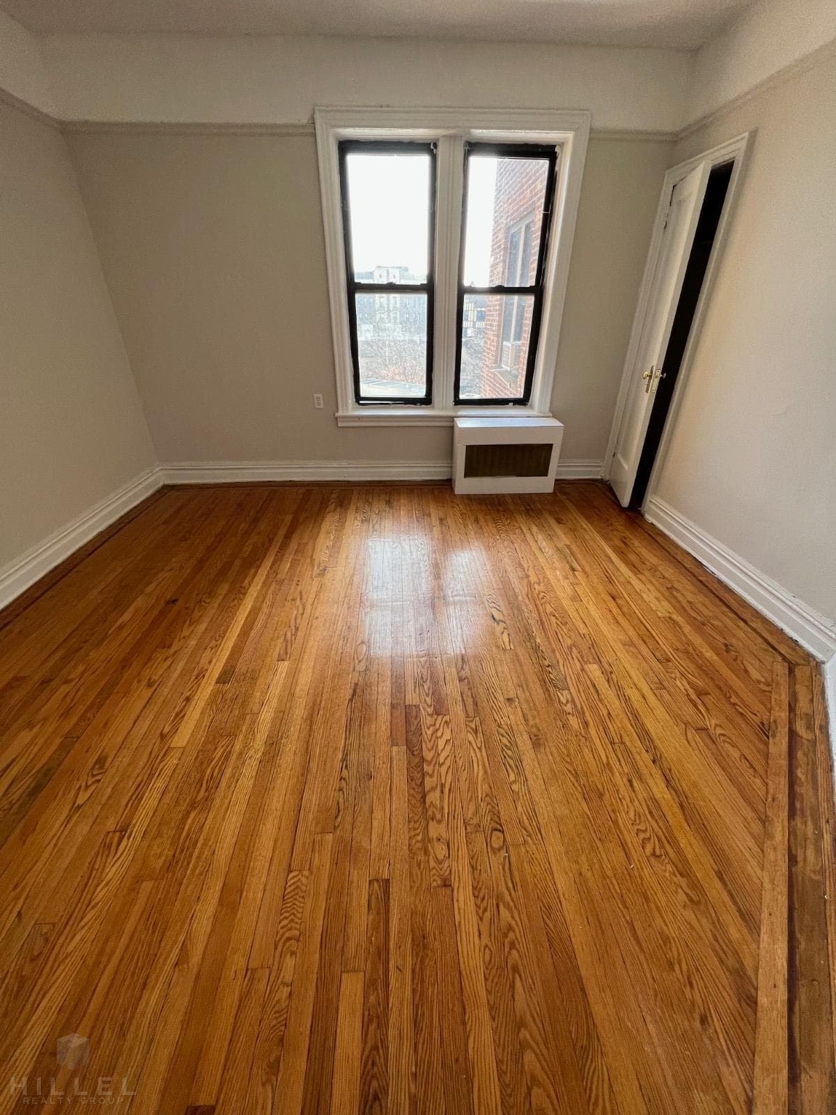 45-35 44 Street #H4, Queens, NY 11104 11