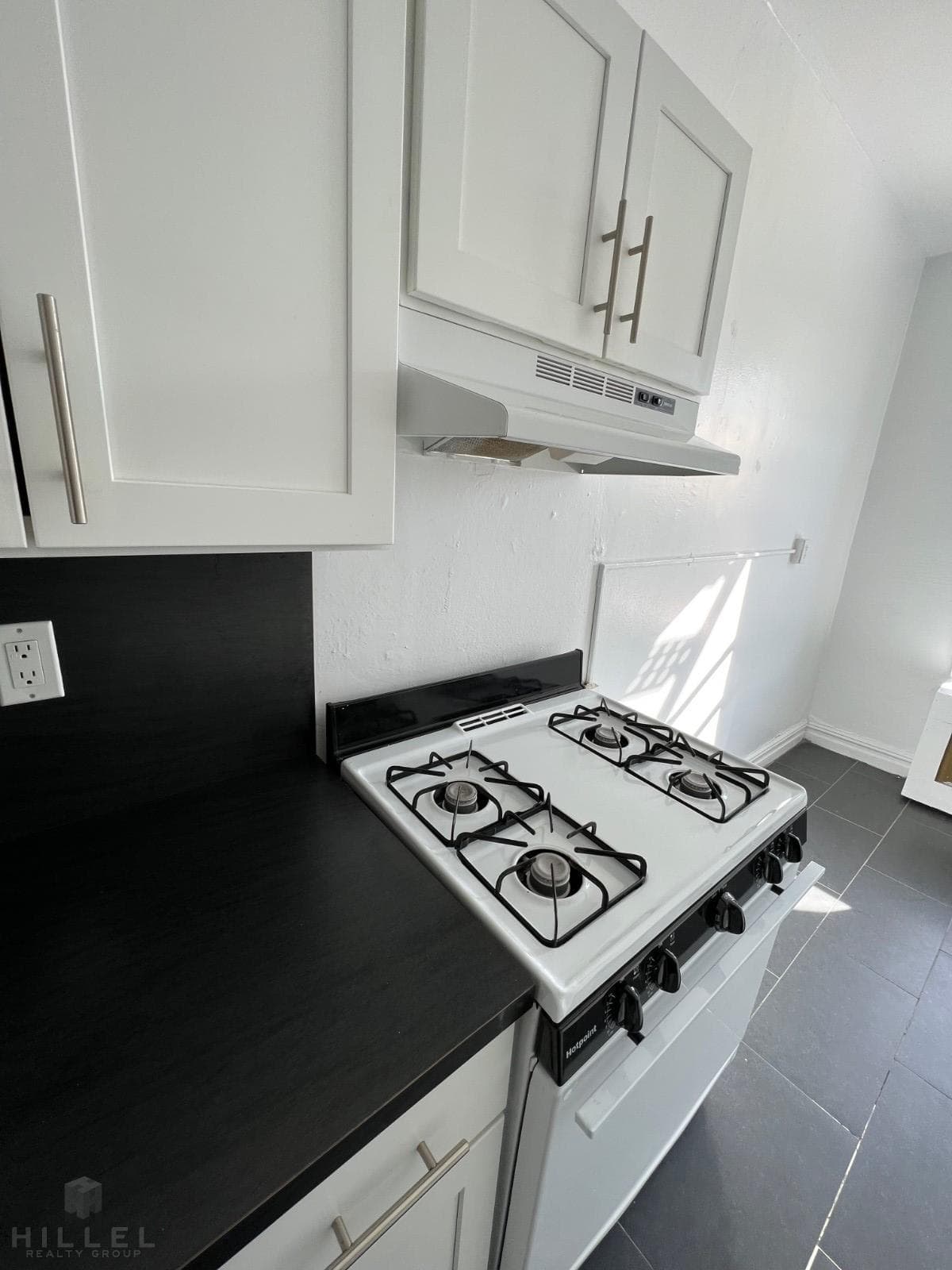 45-35 44 Street #H6, Queens, NY 11104 5