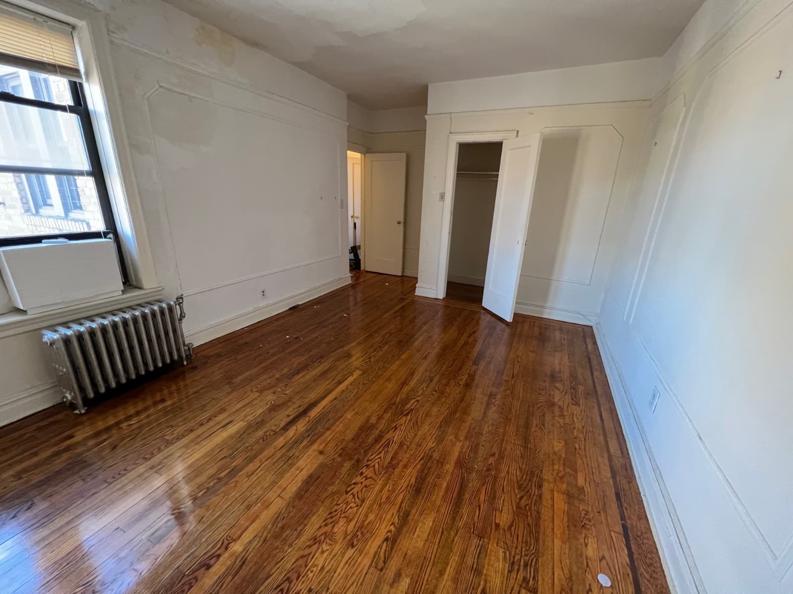 45-35 44 Street #K4, Queens, NY 11104 1