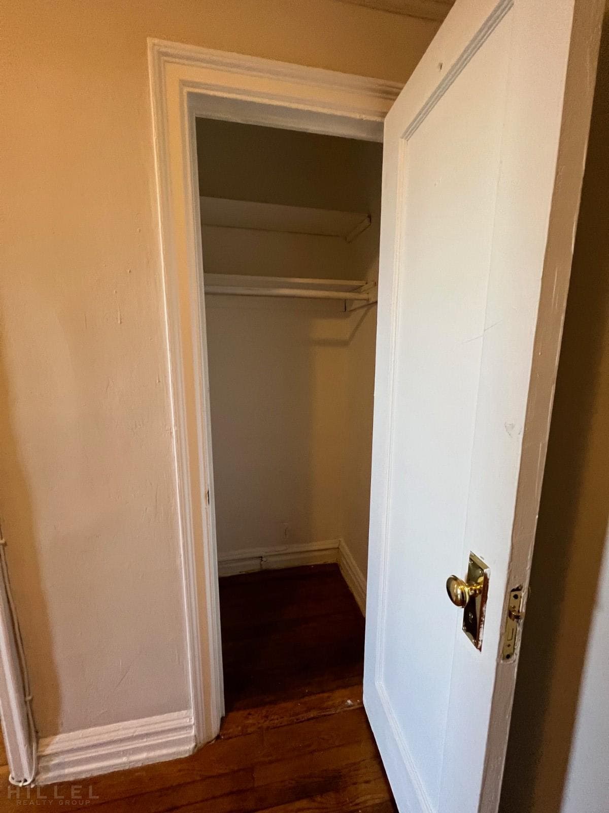 25-10 30 Road #B1, Queens, NY 11102 7