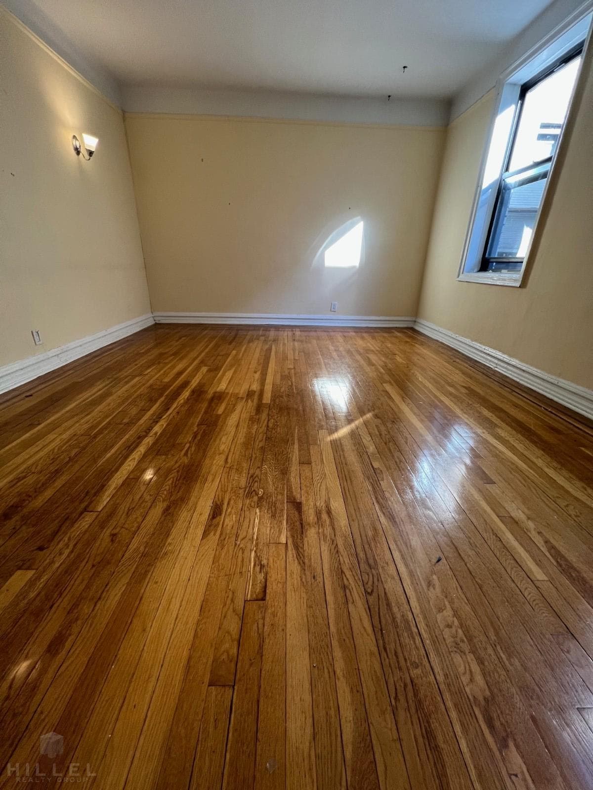 25-10 30 Road #D4, Queens, NY 11102 5