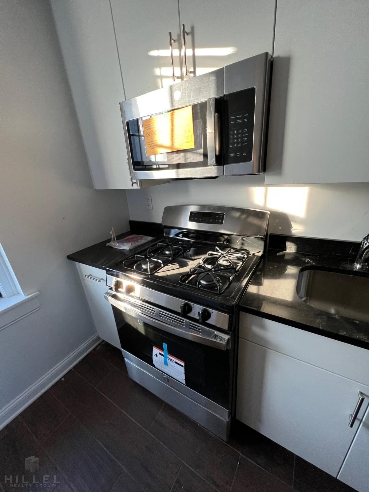 51-19 39 Avenue #24G, Queens, NY 11104 4