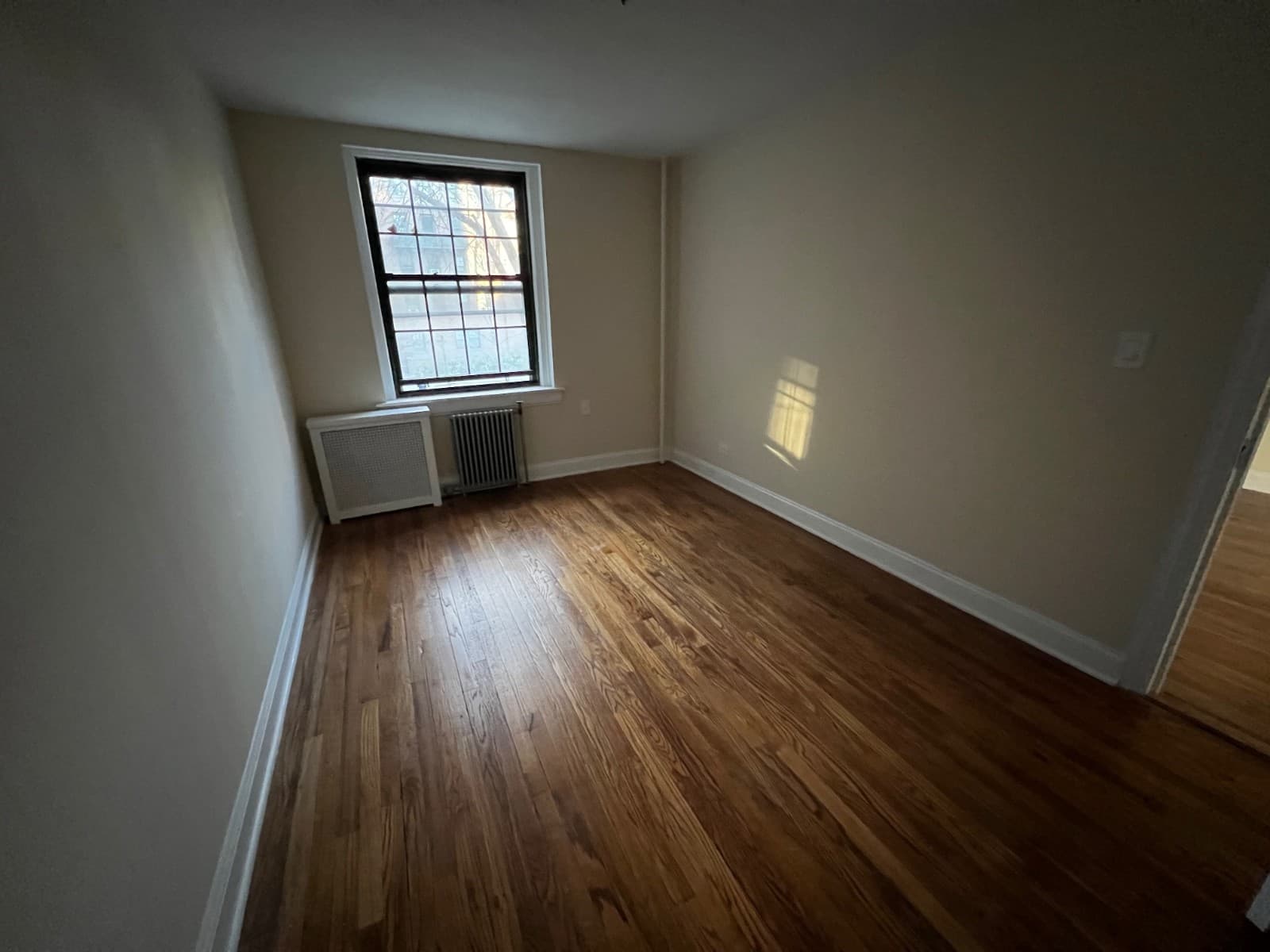 51-19 39 Avenue #24G, Queens, NY 11104 9
