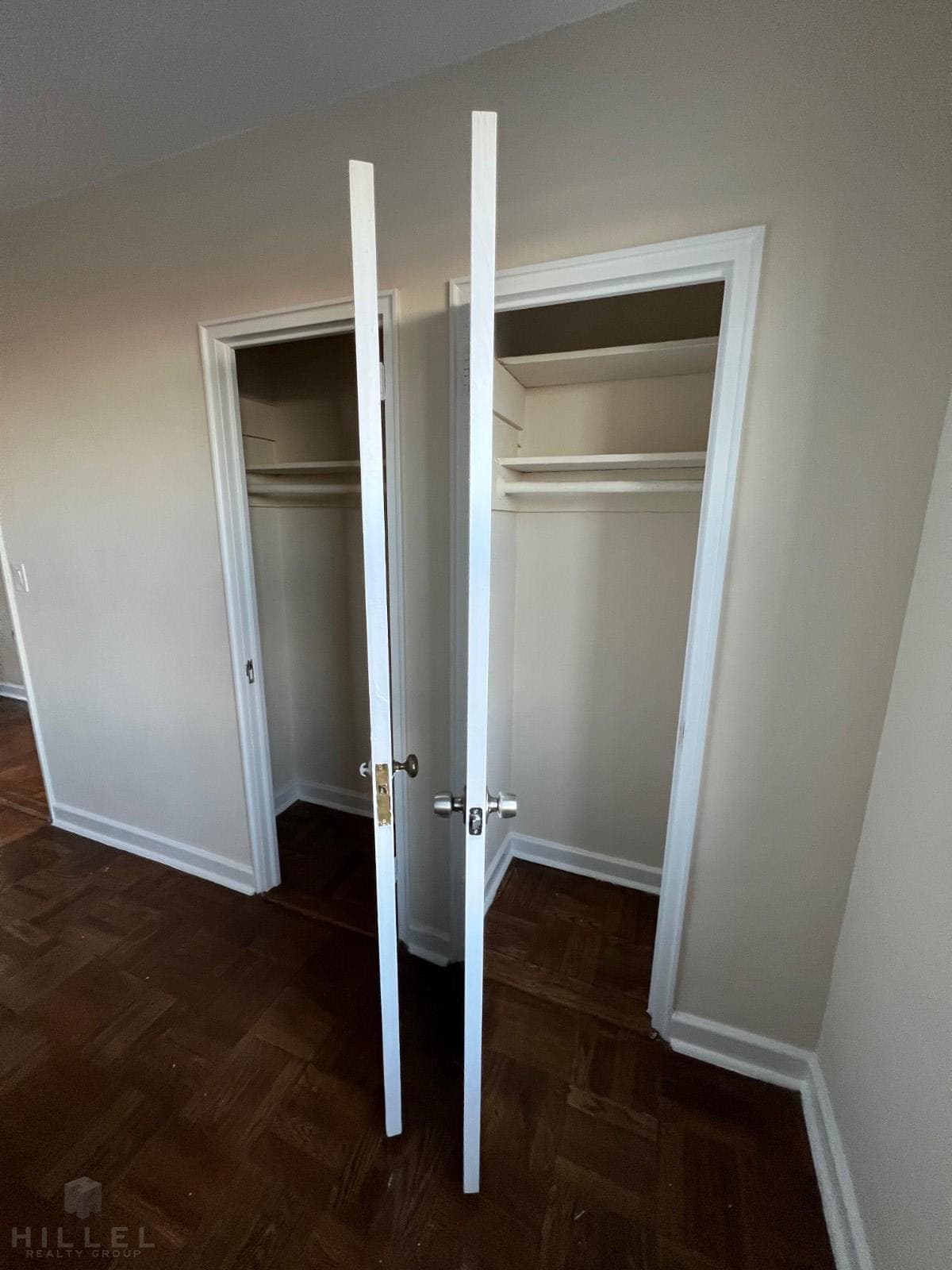 51-19 39 Avenue #43KK, Queens, NY 11104 8