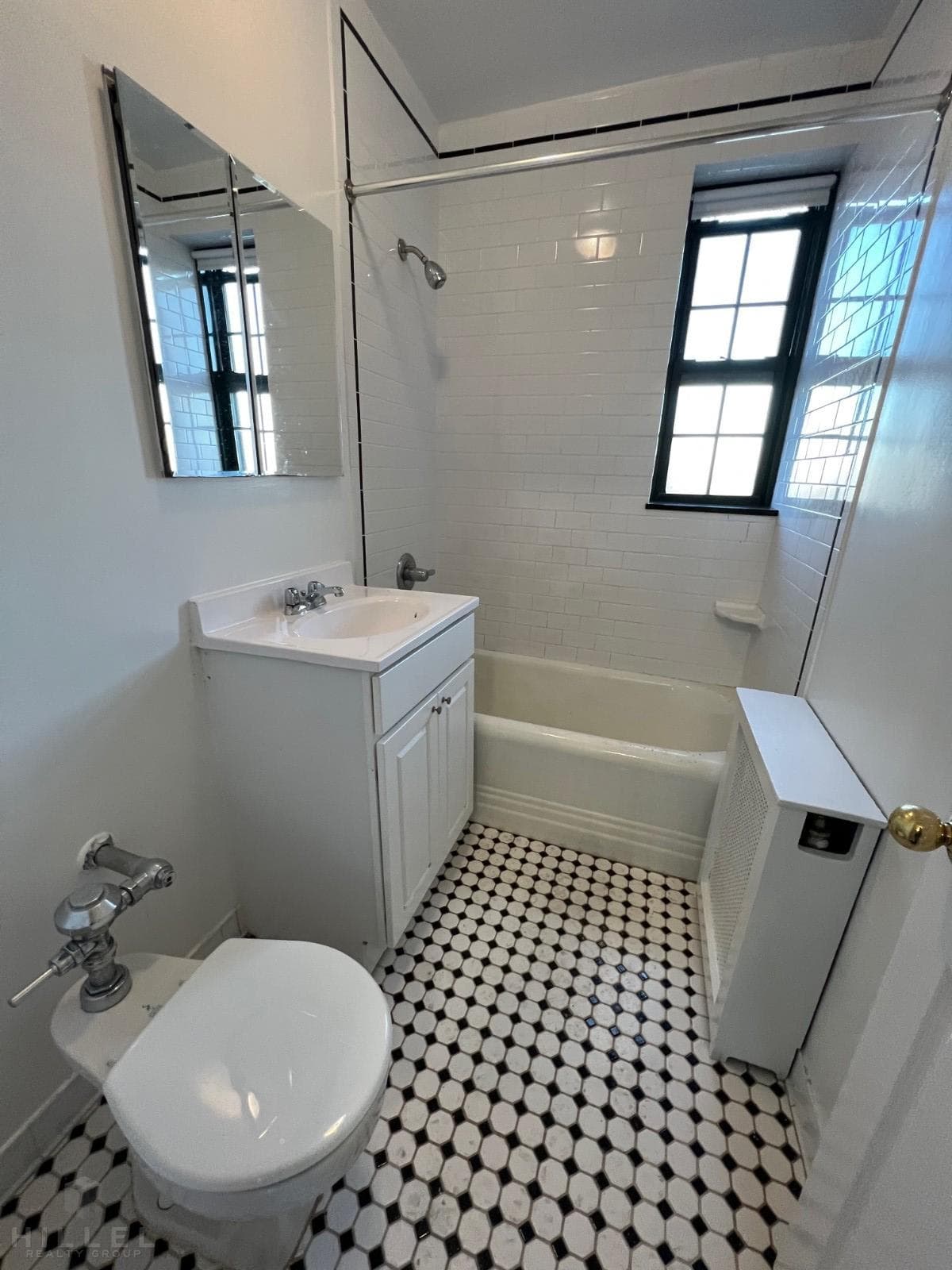 51-19 39 Avenue #43KK, Queens, NY 11104 10