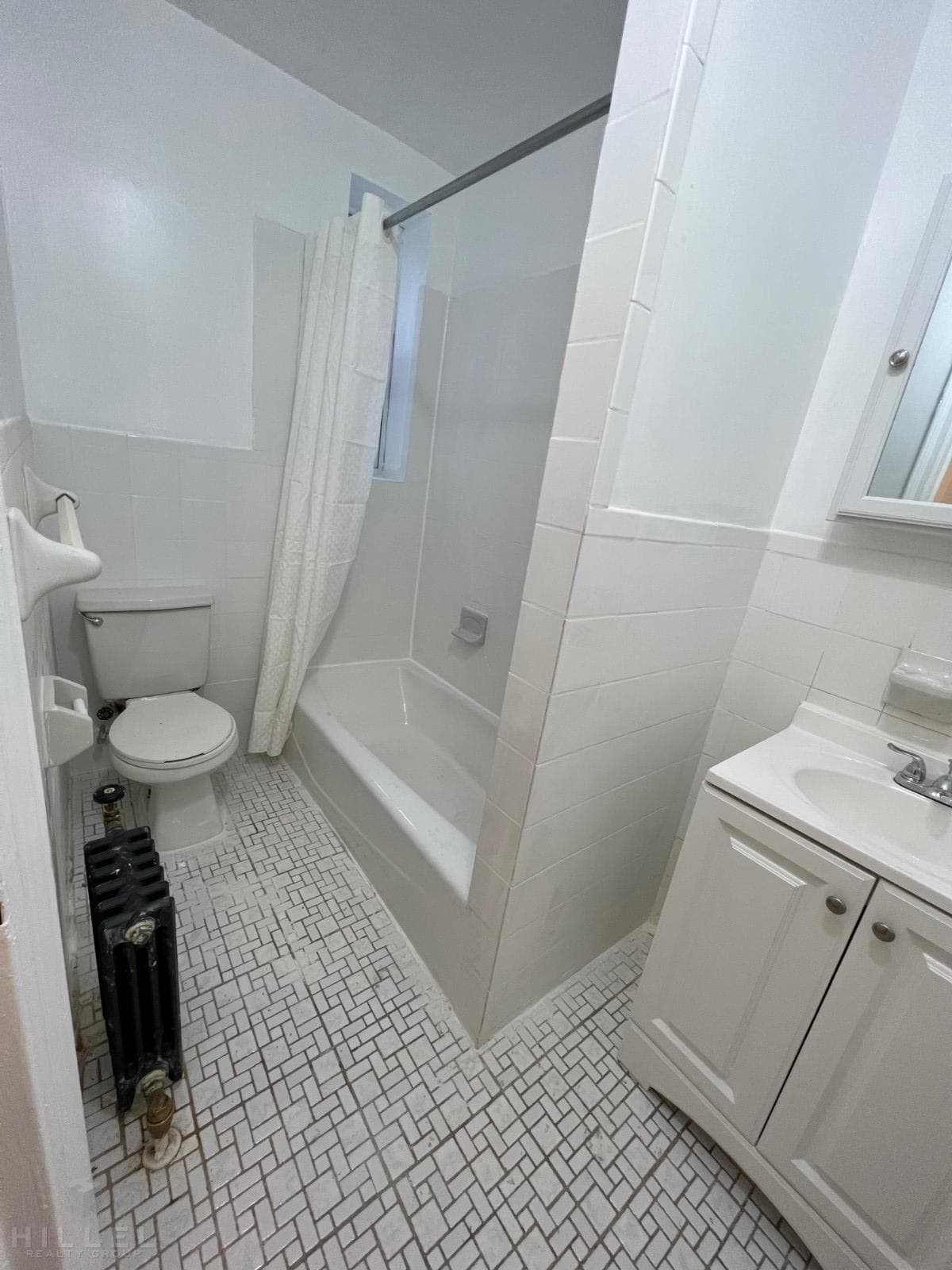 36-40 Bowne Street #F5, Queens, NY 11354 8