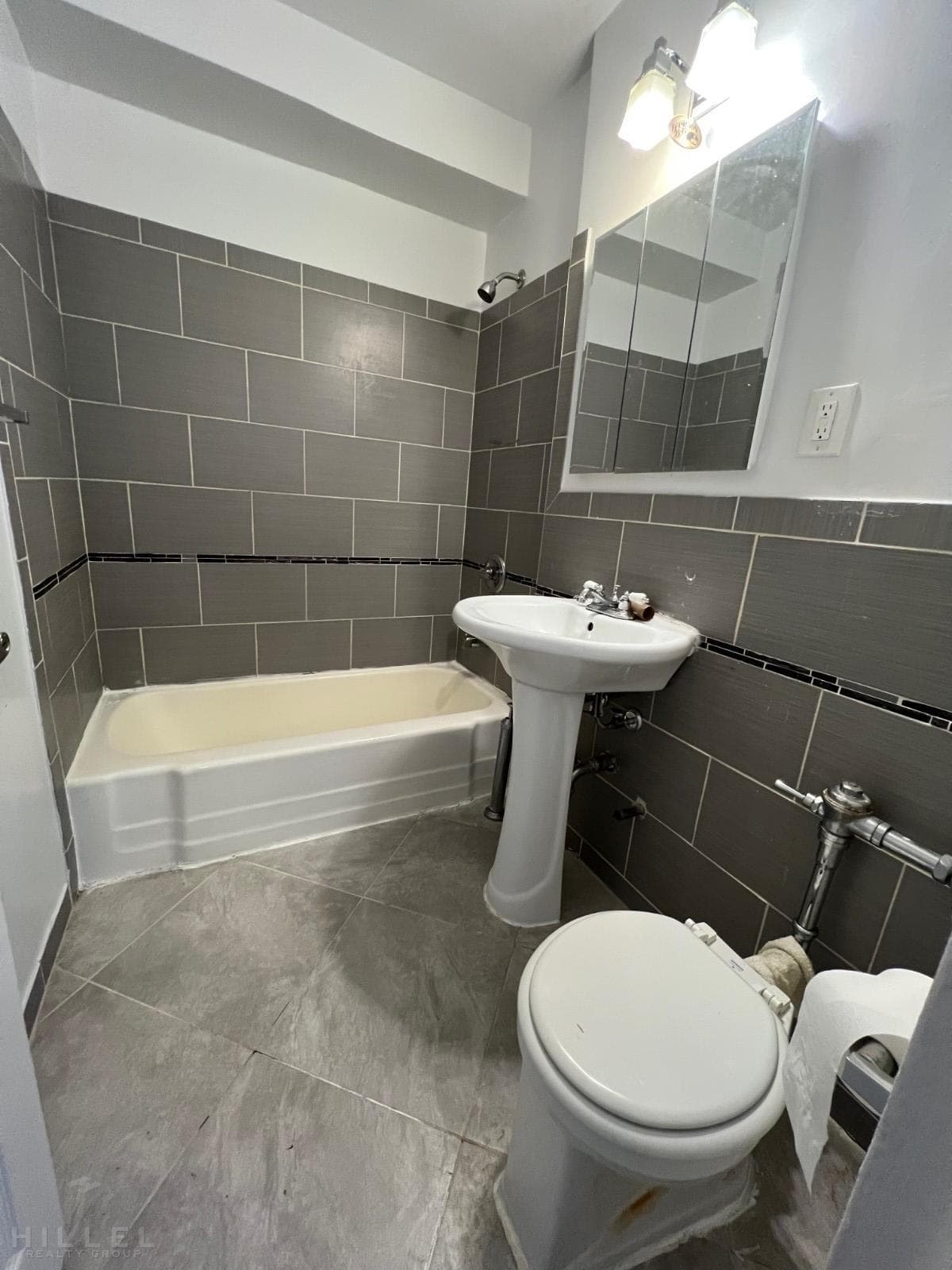 33-22 Parsons Boulevard #K4, Queens, NY 11354 10